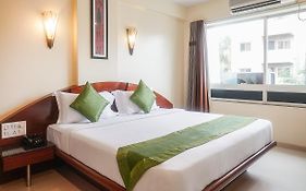 Treebo Brahma Regency